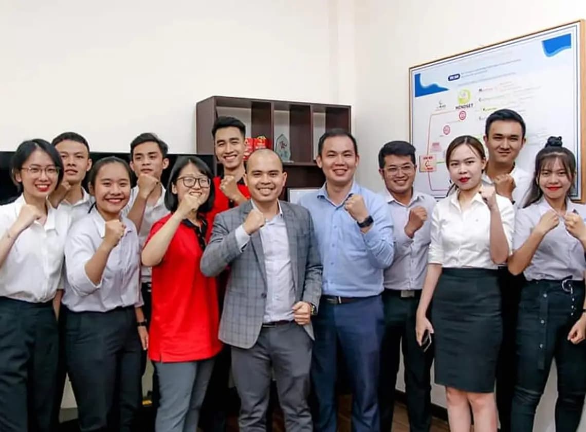 Trở thành đơn vị "Tiên phong Môi giới"